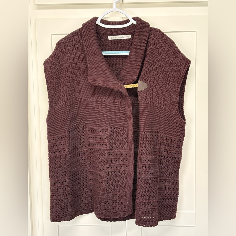 Woolrich Poppy Ridge vest, size extra large women’s, dark purple